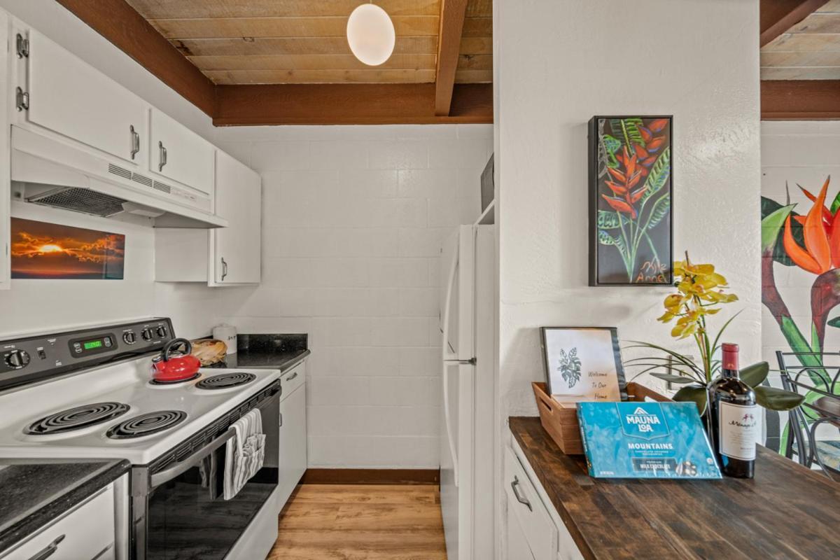 Newly Upgraded 1Br Unit Near Beach Max Of 5 Guests Kailua-Kona Eksteriør billede