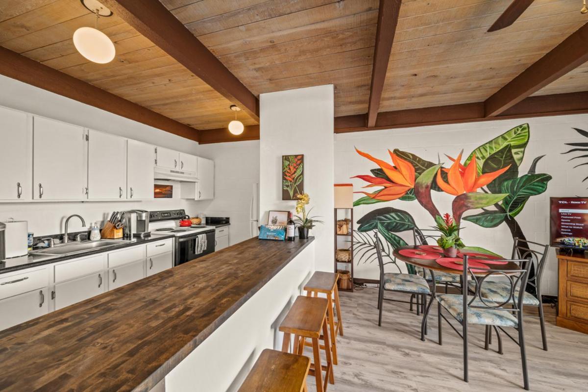 Newly Upgraded 1Br Unit Near Beach Max Of 5 Guests Kailua-Kona Eksteriør billede