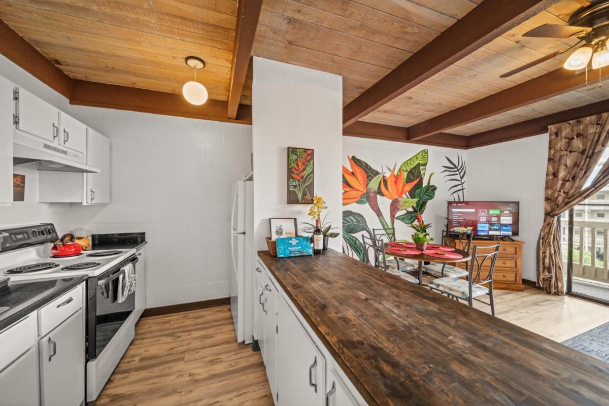 Newly Upgraded 1Br Unit Near Beach Max Of 5 Guests Kailua-Kona Eksteriør billede
