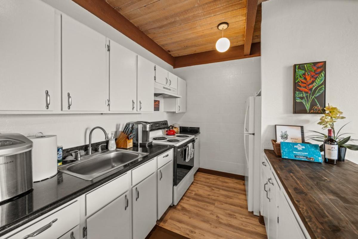 Newly Upgraded 1Br Unit Near Beach Max Of 5 Guests Kailua-Kona Eksteriør billede