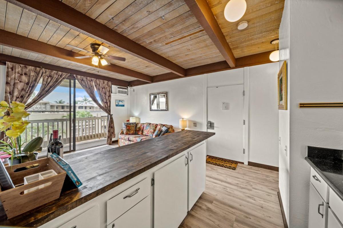 Newly Upgraded 1Br Unit Near Beach Max Of 5 Guests Kailua-Kona Eksteriør billede